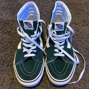 NEVER WORN Vans High Top Skating Shoes — 10.5/12